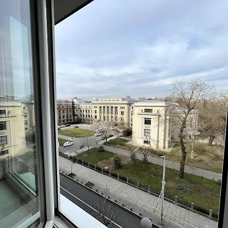 Studio Facultatea De Drept Bukares Bagian luar foto